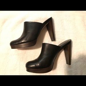 ❗️SALE❗️Cole Haan Women’s Black Leather Clogs